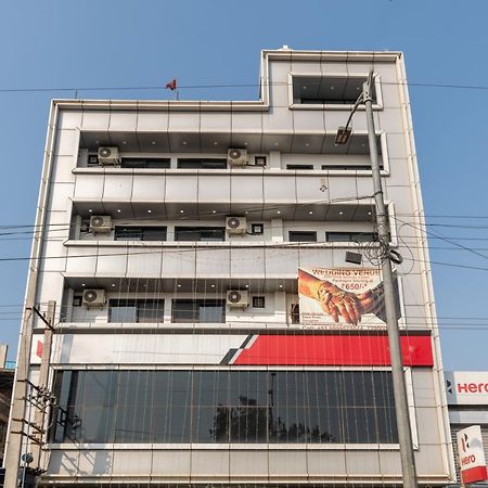 Hotel De Luxe Basai Road Gurgaon Buitenkant foto